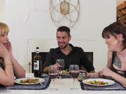 极品丰满人妖和猛男先吃屌兴奋激情插入菊花爆射