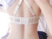 老妹有点痔疮啊感觉像是平时玩狠了视角也是少的可怜光是看后面还是不够看的