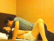 帅哥靓妹露脸从脱衣调情到做爱全过程 女友身材真好